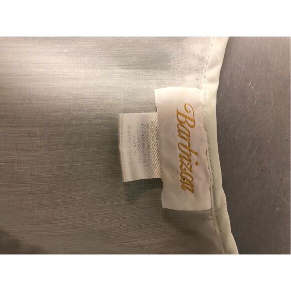 Barbizon Women’s Lightweight Off White Lace Trim Floral Embroidered Two Piece Ni - Picture 13 of 14